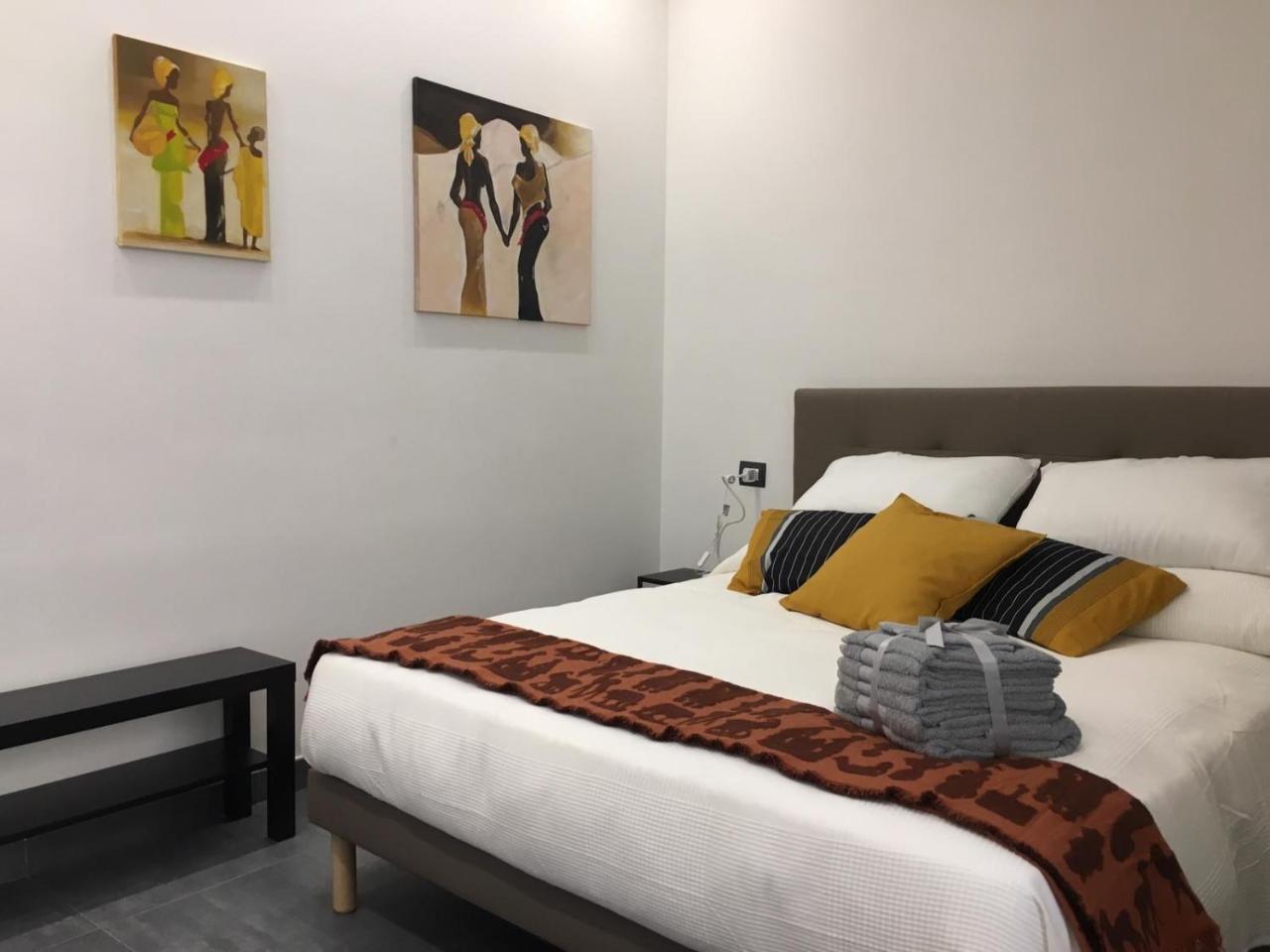 Palummelle Bed & Breakfast เนเปิลส์ ภายนอก รูปภาพ