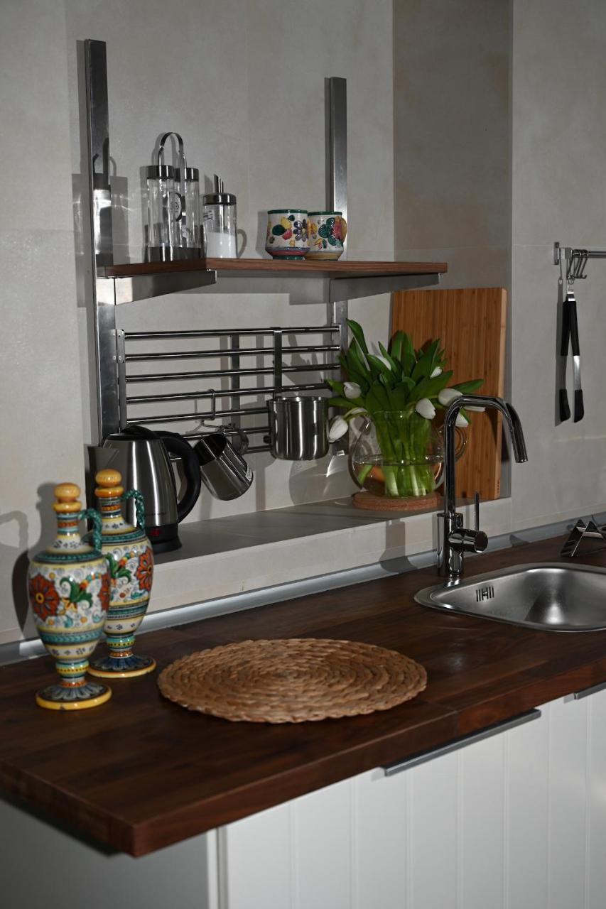 Palummelle Bed & Breakfast เนเปิลส์ ภายนอก รูปภาพ